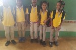 Schoolmateriaal vanuit de USA naar de Dominicaanse Republiek